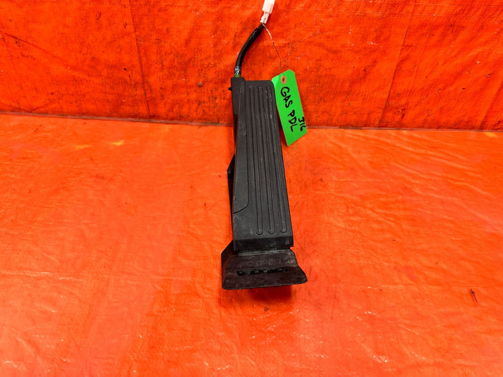 INFINITI G37 M37 Q70 Q60 NISSAN 370Z GAS ACCELERATOR ACCELERATION PEDAL OEM 3162