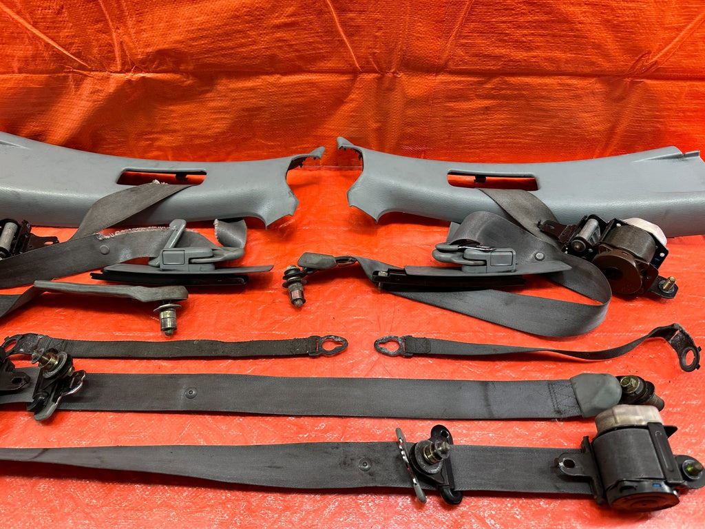 95 97 HONDA ODYSSEY   REAR SEAT BELT SET   LEFT & RIGHT SEAT BELTS   OEM #1936
