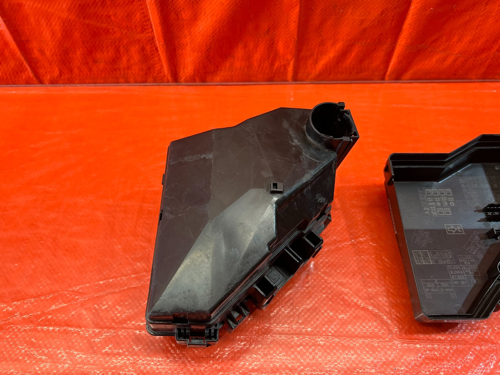 09 11 HONDA CIVIC SI SEDAN   EXTERIOR UNDER THE HOOD ENGINE BAY FUSE BOX OEM 20313