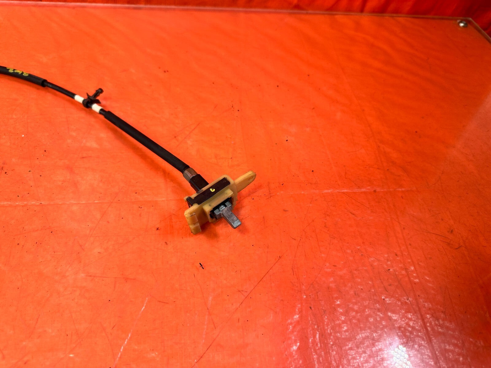 2004 04 NISSAN 350Z   SHIFTER TO STEERING COLUMN IMMOBILIZER LOCK CABLE OEM 2624
