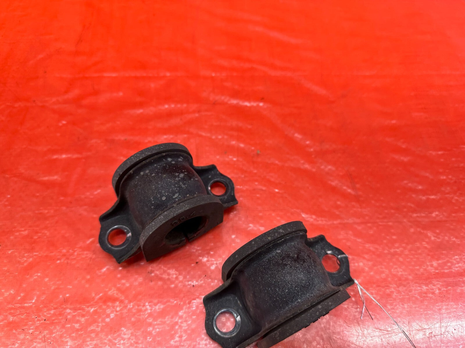 04 09 HONDA S2000   LEFT & RIGHT REAR SWAY BAR BRACKETS & BUSHINGS OEM #2242