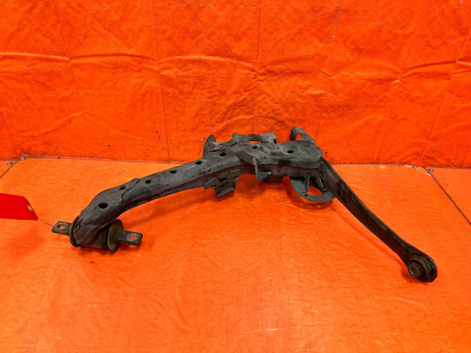 06 11 HONDA CIVIC SI   DRIVER LEFT REAR LOWER CONTROL TRAILING ARM   OEM #3075