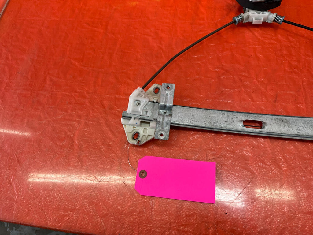04 08 ACURA TL   PASSENGER RIGHT REAR   WINDOW REGULATOR W/ MOTOR   OEM 2345
