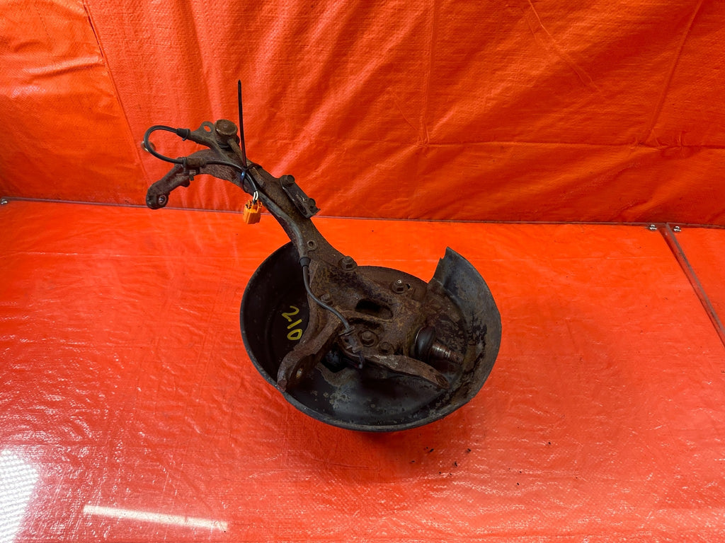 97 01 HONDA PRELUDE   DRIVER LEFT REAR   SPINDLE KNUCKLE HUB   OEM FACTORY #21010