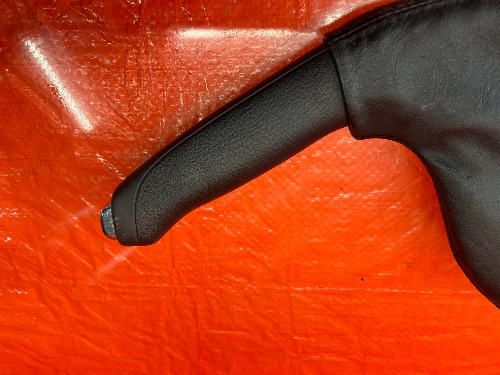 04 08 ACURA TSX   EMERGENCY / PARKING BRAKE HANDLE GRIP LEVER   OEM #20911