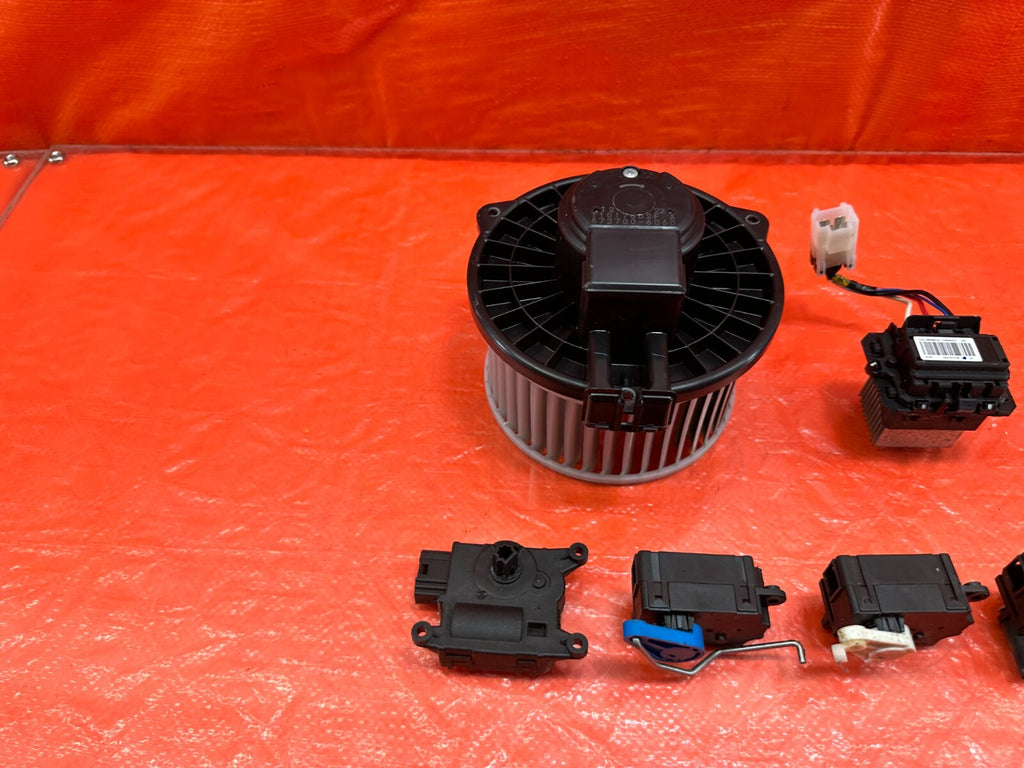15 20 SUBARU WRX & STI HVAC AIR CONDITIONING AC BLOWER MOTOR & RESISTOR OEM #18216