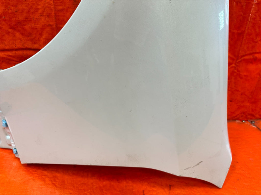 10 16 HYUNDAI GENESIS COUPE   FENDER   DRIVER LEFT SIDE   OEM FACTORY #32510
