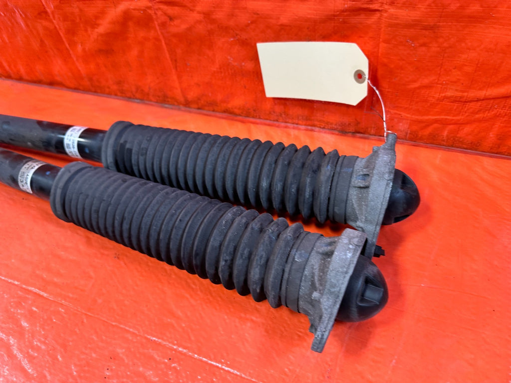 18 22 HONDA ACCORD 1.5L   REAR SHOCKS SHOCK ABSORBERS LEFT AND RIGHT OEM #32414