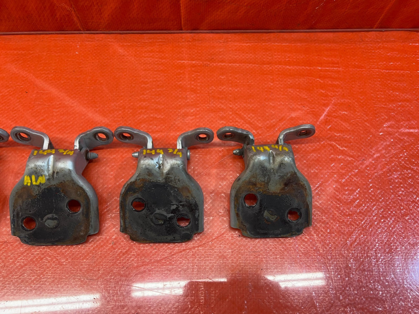 94 01 ACURA INTEGRA SEDAN   DOOR HINGE SET HINGES LEFT RIGHT FRONT REAR OEM #1449