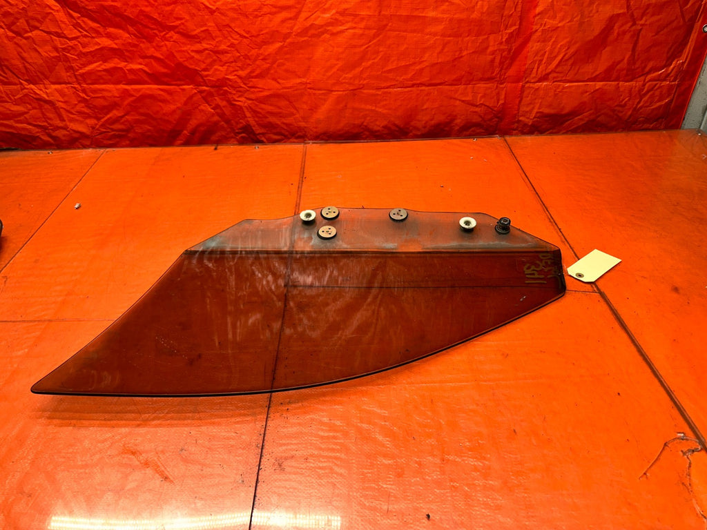 94-01 ACURA INTEGRA 4D 1.8L RIGHT FRONT PASSENGER DOOR WINDOW GLASS OEM #34113