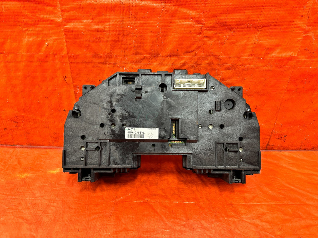 10 13 INFINITI G37 CONVERTIBLE   AUTOMATIC TRANSMISSION GAUGE CLUSTER INSTRUMNET3