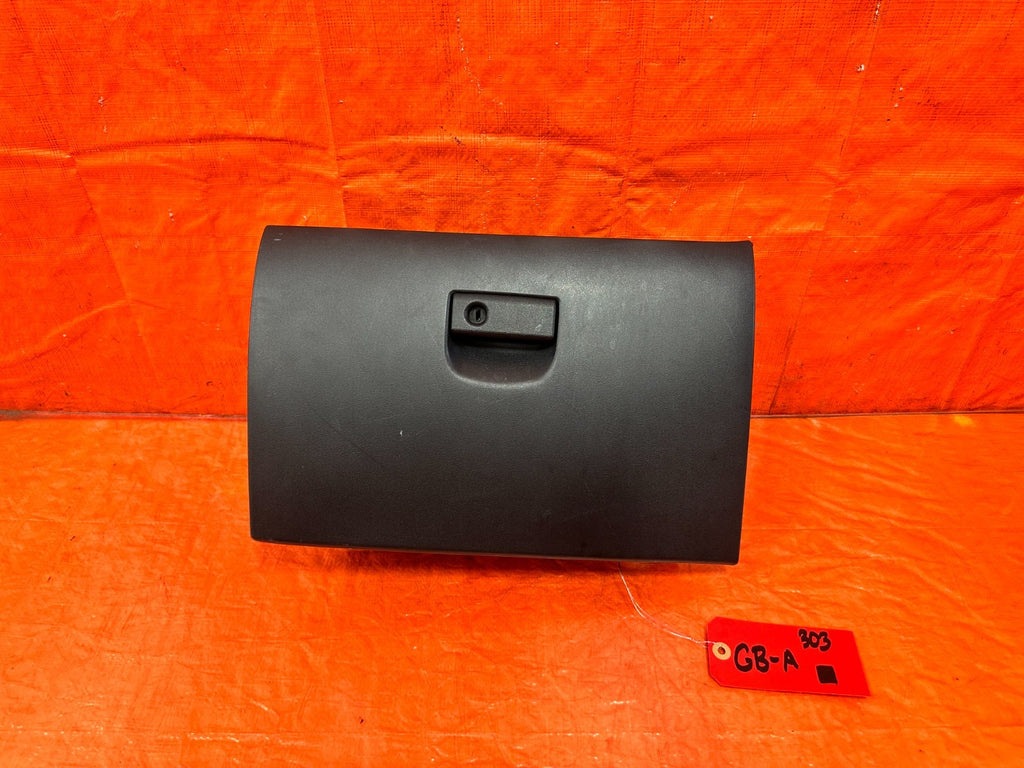 04 11 MAZDA RX8 RX 8   GLOVE BOX ASSEMBLY   OEM FACTORY #3030