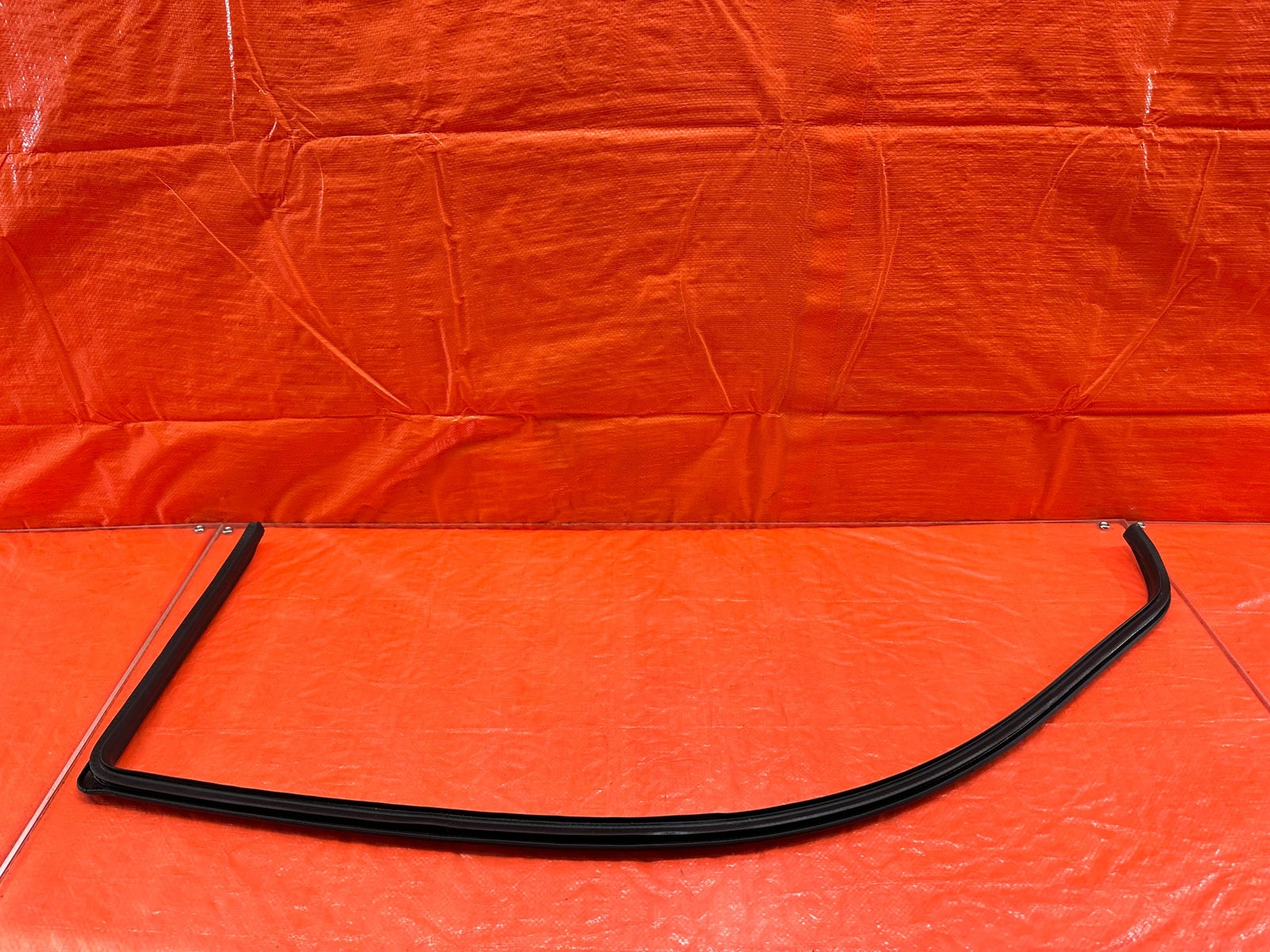 02 05 HONDA CIVIC SI EP3   CHASSIS TO DOOR OPEN TRIM WEATHER STRIP RIGHT OEM 21313
