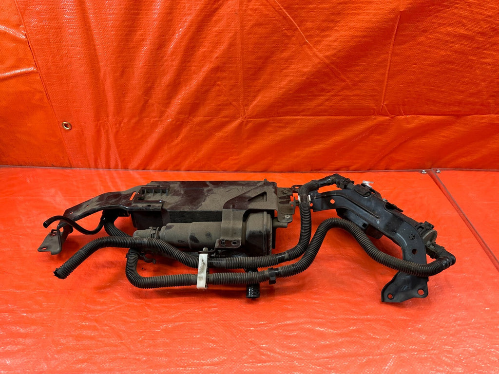 15 21 SUBARU WRX & STI   EJ257 FUEL VAPOR CHARCOAL EVAP TANK CANISTER   OEM #1829