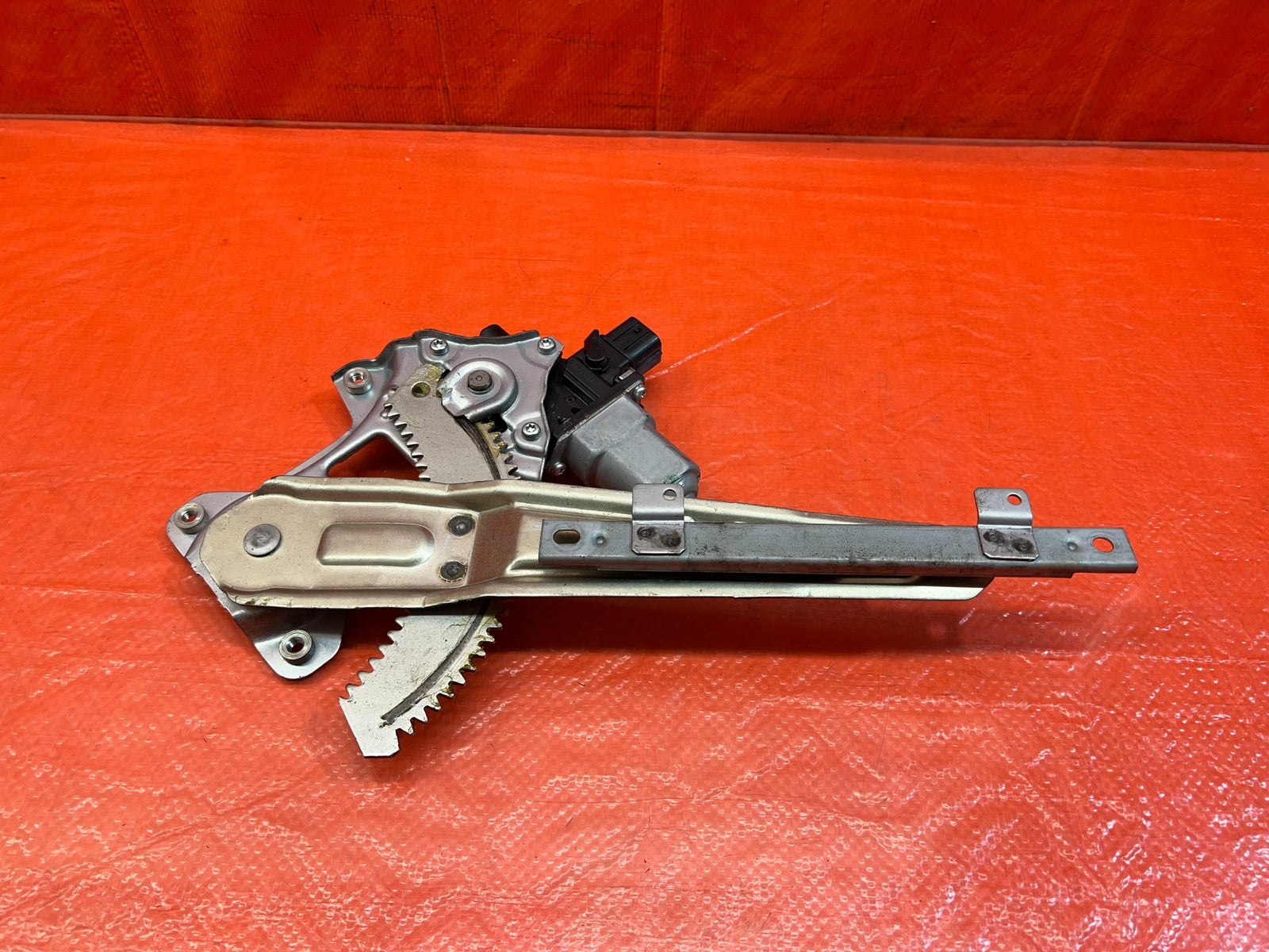 08 15 LANCER EVOLUTION X EVO 10   RIGHT REAR   WINDOW REGULATOR W/ MOTOR OEM 2179