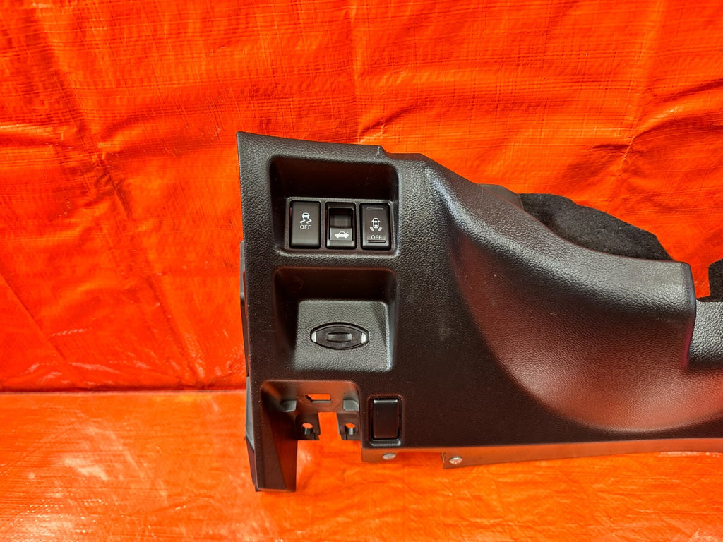 08 15 INFINITI G37 Q60 COUPE   KNEE TRIM UNDER STEERING COLUMN LOWER COVER   2787