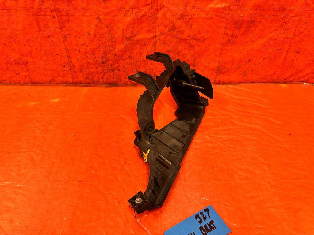 92 95 HONDA CIVIC   2D COUPE   DRIVER LEFT HEADLIGHT BRACKET HOUSING 3272