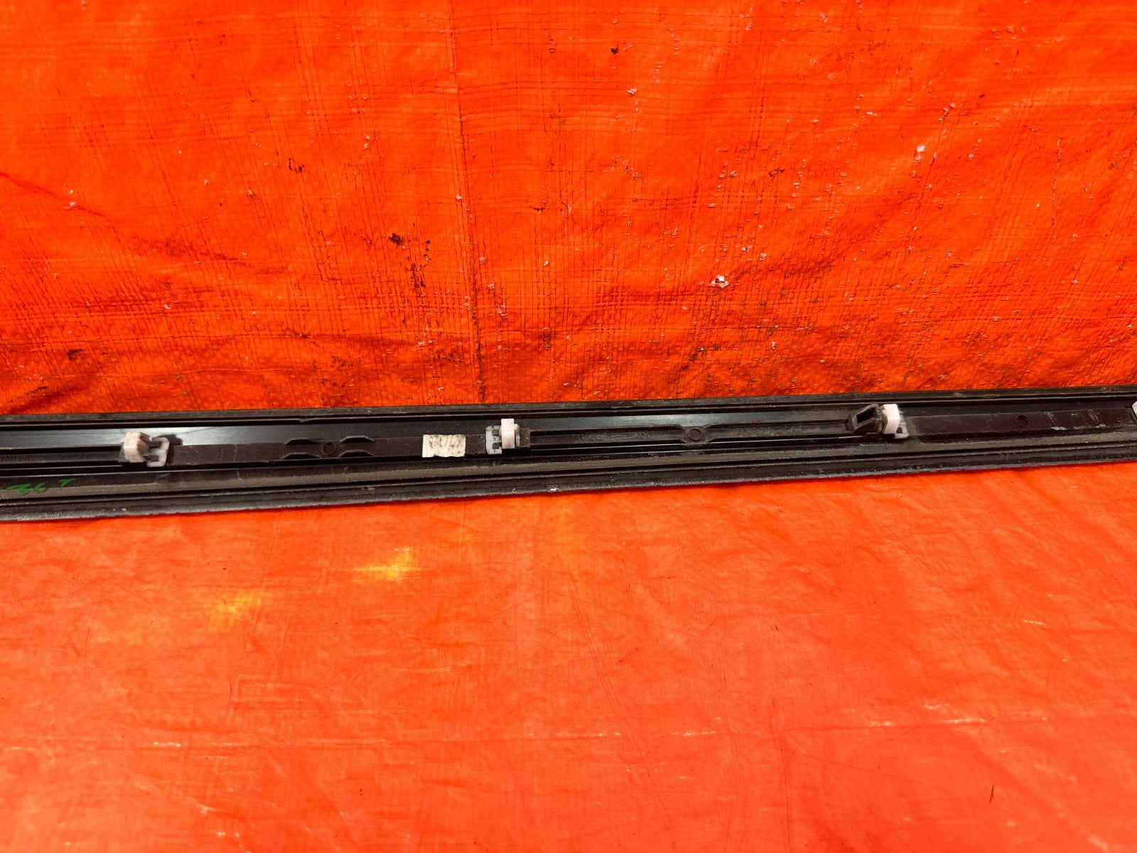 06 11 HONDA CIVIC SI 4D SEDAN   DOOR MOLDING IMPACT STRIP LEFT FRONT OEM #3079