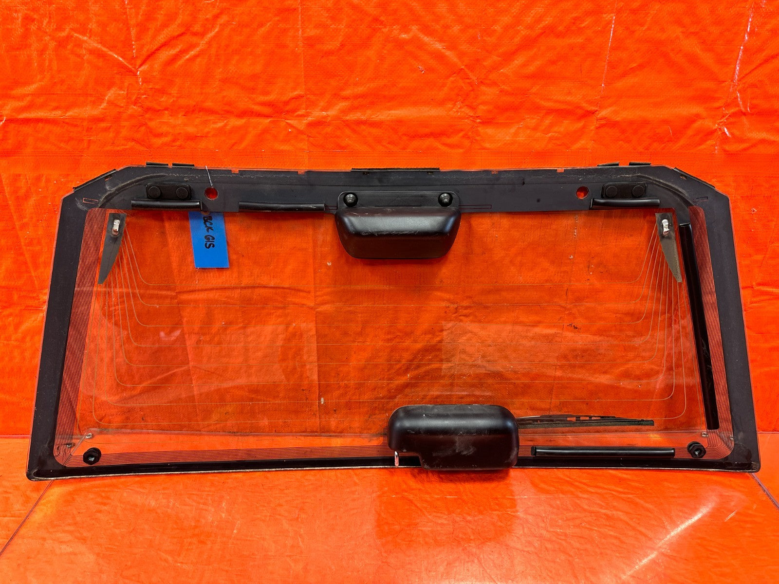 97 01 HONDA CR V CRV   REAR HATCH WINDSHIELD W/ GLASS, WIPER AND TRIM   OEM 30114