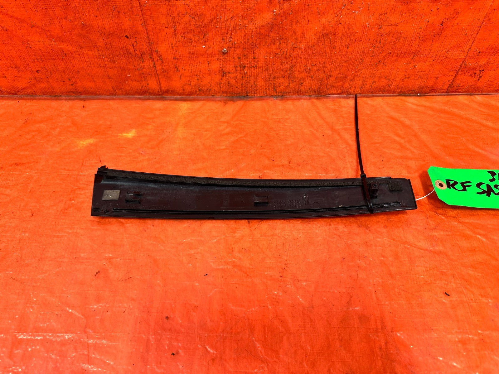 02 06 ACURA RSX   RIGHT DOOR SASH PILLAR TRIM   PASSENGER SIDE   OEM #3151