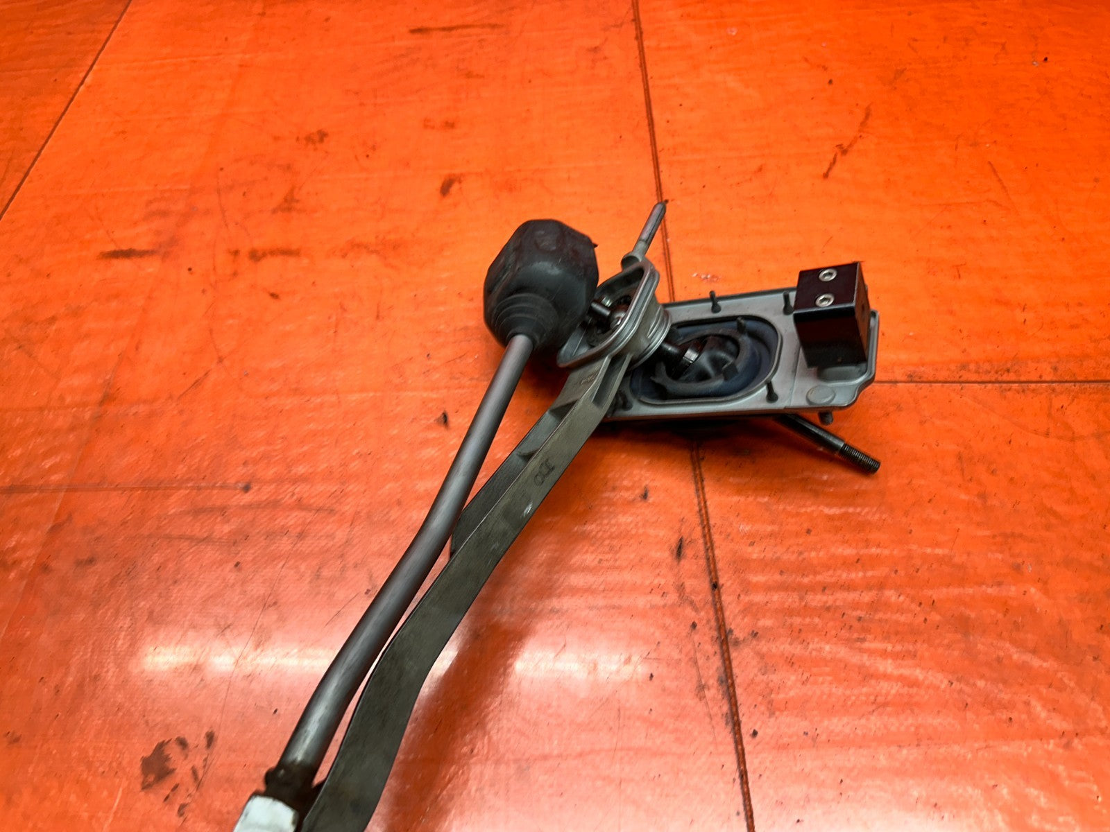 13 15 HYUNDAI GENESIS COUPE AT MANUAL SHIFTER ASSEMBLY SELECTOR OEM #JENNY9