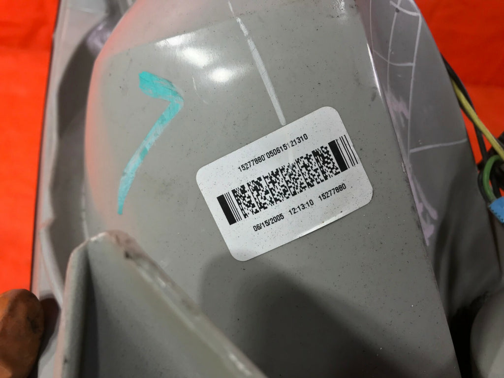 OEM 2005 2006 2007 CHEVROLET COBALT SEDAN DRIVER LEFT TAIL LIGHT LAMP 15277880 4