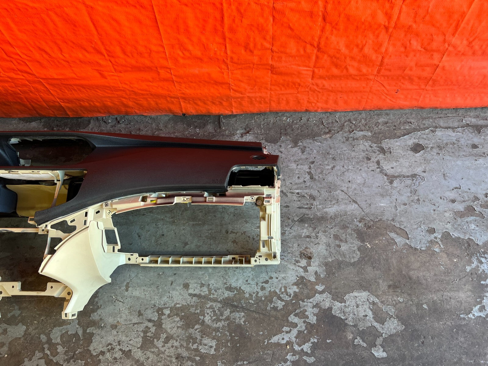 09 14 ACURA TSX   DASHBOARD PANEL DASH BOARD   BLACK & IVORY TRIM   OEM #1583