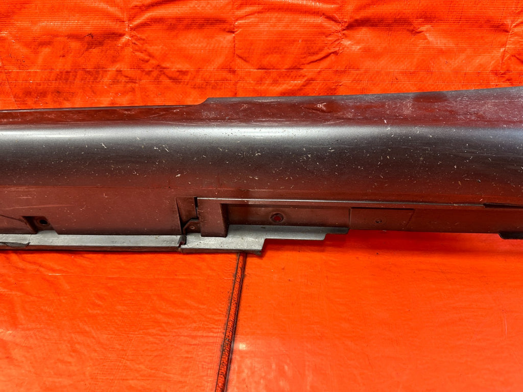 09 13 INFINITI G37 CONVERTIBLE   DRIVER LEFT SIDE SKIRT ROCKER MOLDING OEM #3107