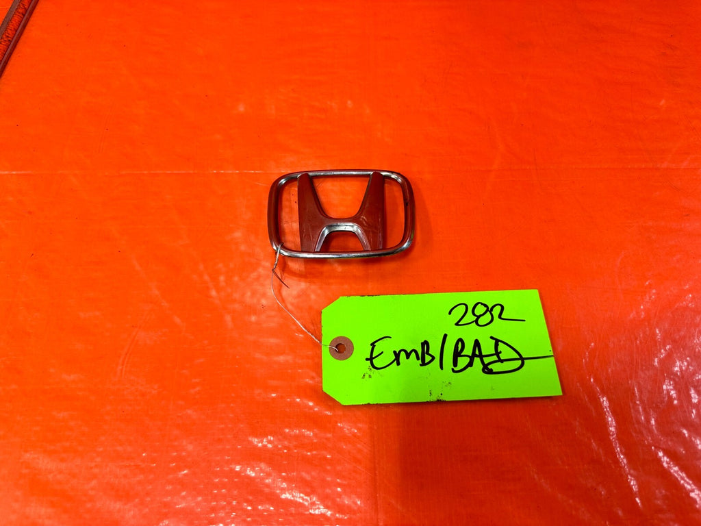 06 11 CIVIC 4D SEDAN   TRUNK BADGE EMBLEM INSIGNIA ORNAMENT   OEM #2820