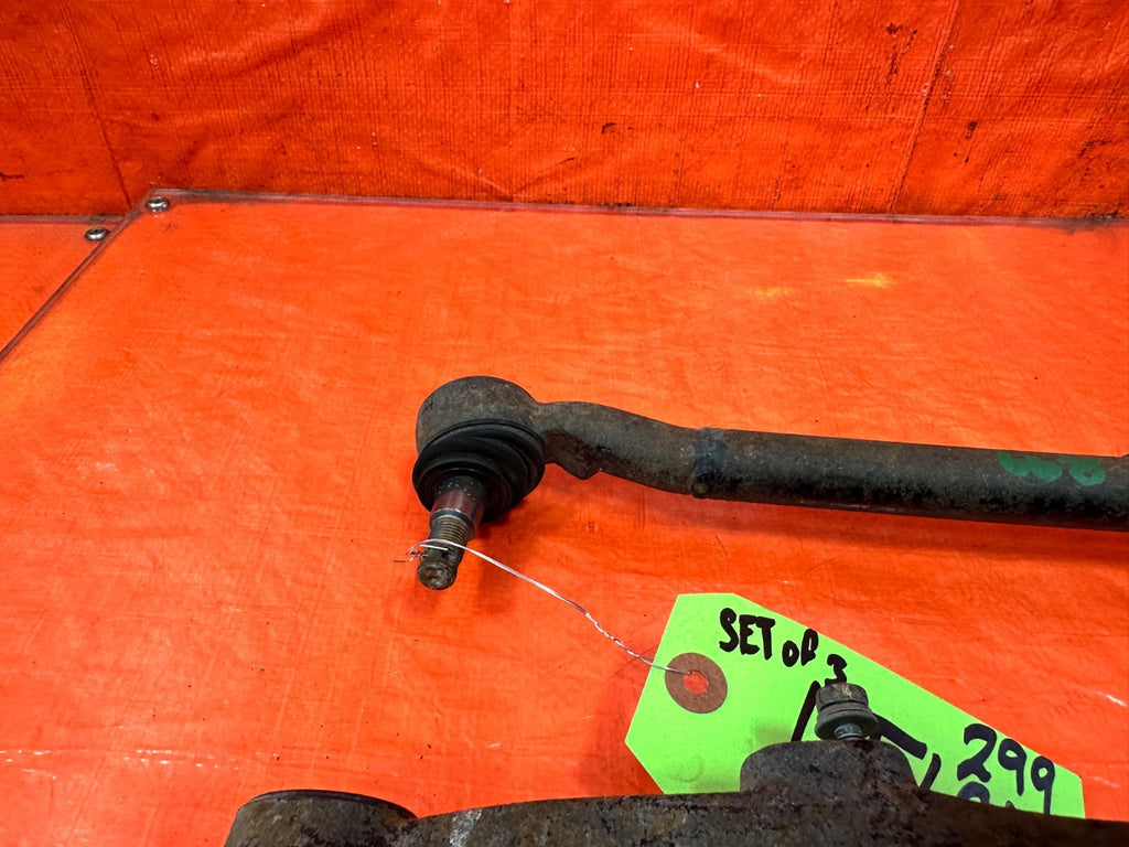 13 16 HYUNDAI GENESIS COUPE   DRIVER LEFT FRONT SPINDLE KNUCKLE AND ALL ARMS OEM15