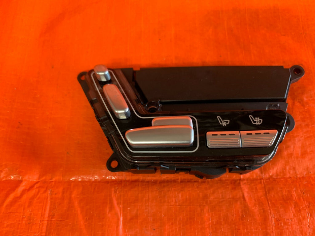 07 09 MERCEDES S CLASS W221 S550   DRIVER LEFT REAR SEAT SWITCH OEM OE 2