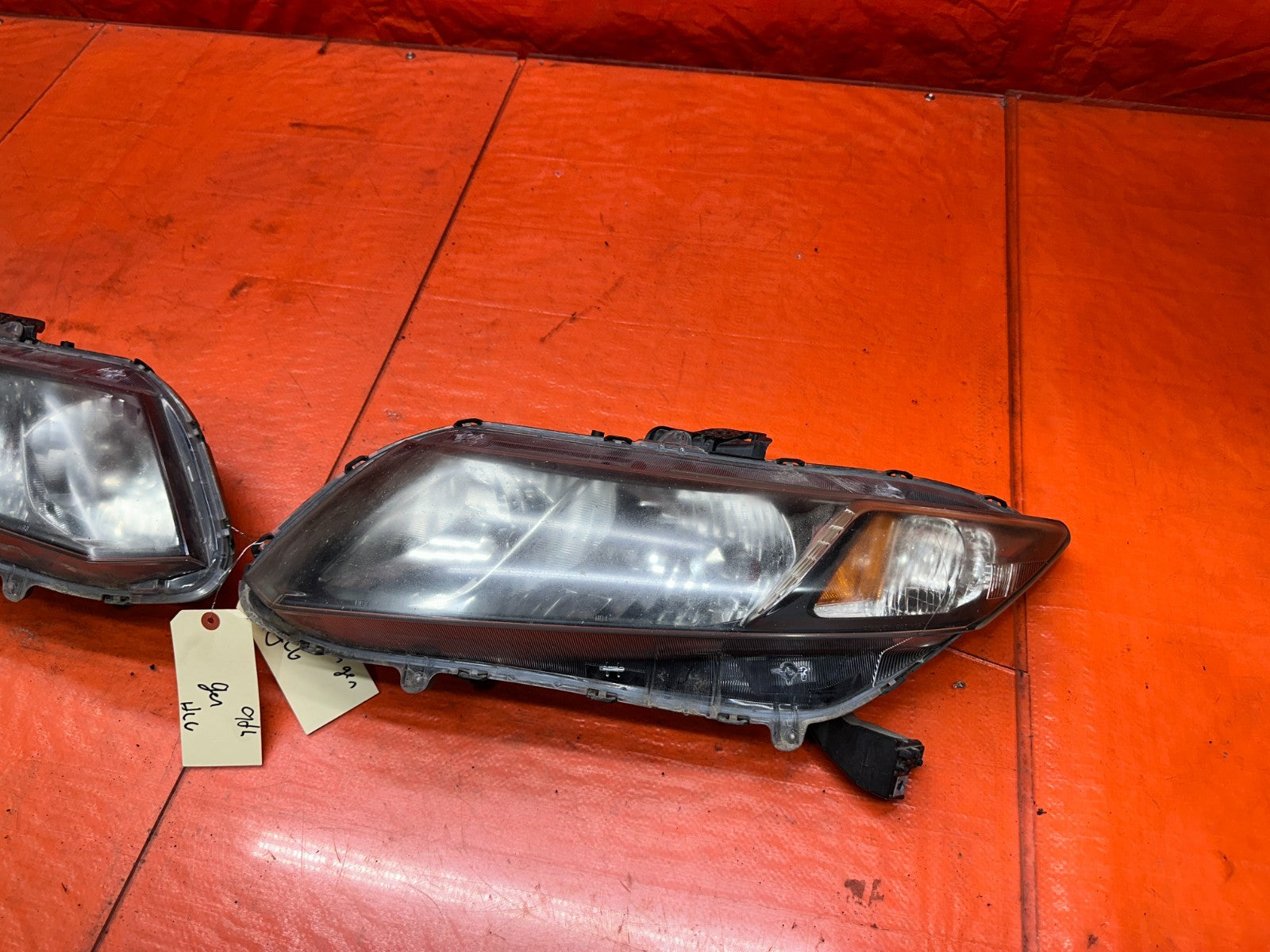 13 15 HONDA CIVIC 1.8L 4D SEDAN DRIVER PASSENGER LEFT RIGHT HEADLIGHTS SET OEM1