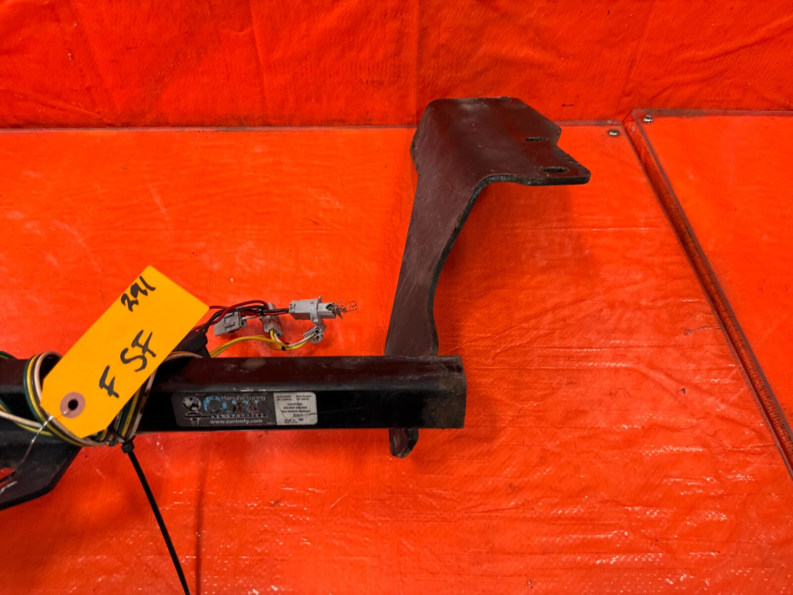 04 08 ACURA TSX   CURT MANUFACTURING TOW HITCH   #TSX10