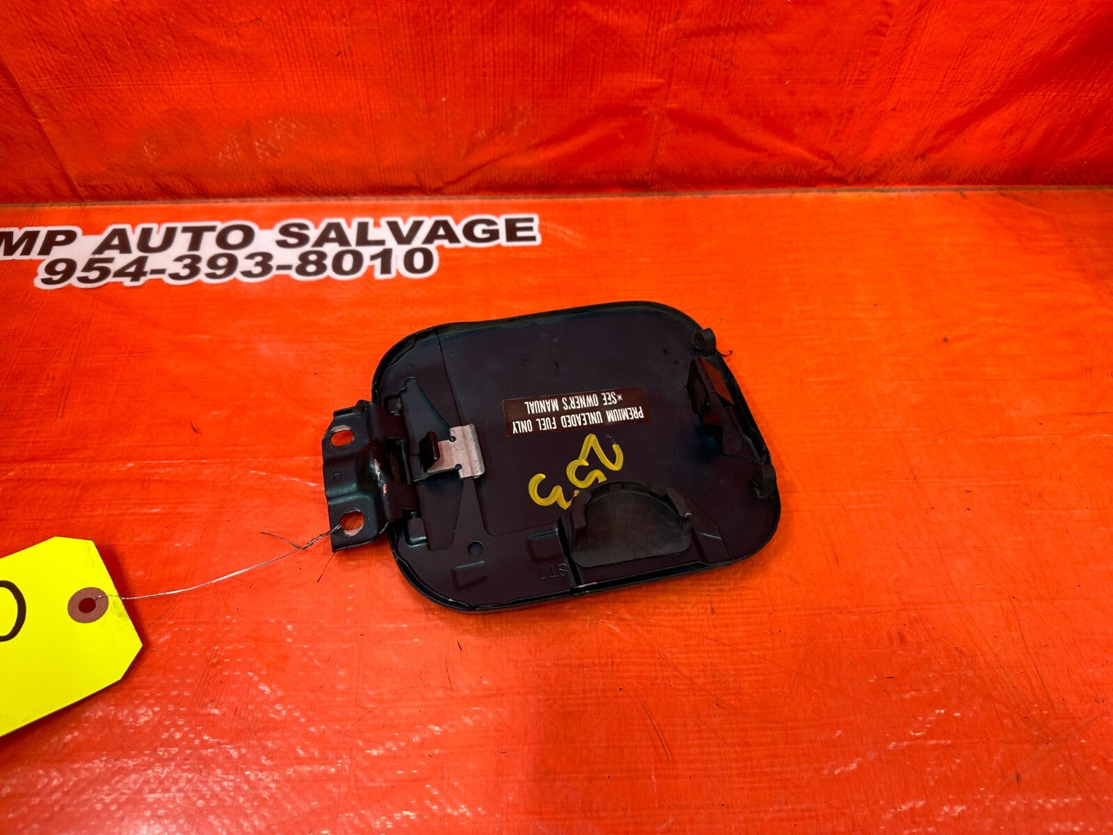 94 01 ACURA INTEGRA   2 DOOR MODEL ONLY GASOLINE GAS FUEL FILLER LID CAP OEM 2535