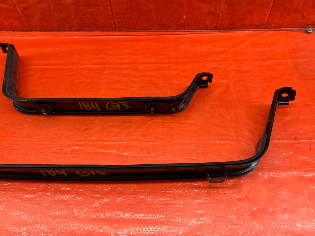 18 21 HONDA ACCORD   GAS GASOLINE FUEL TANK MOUNTING STRAPS BAND SET   OEM #1845