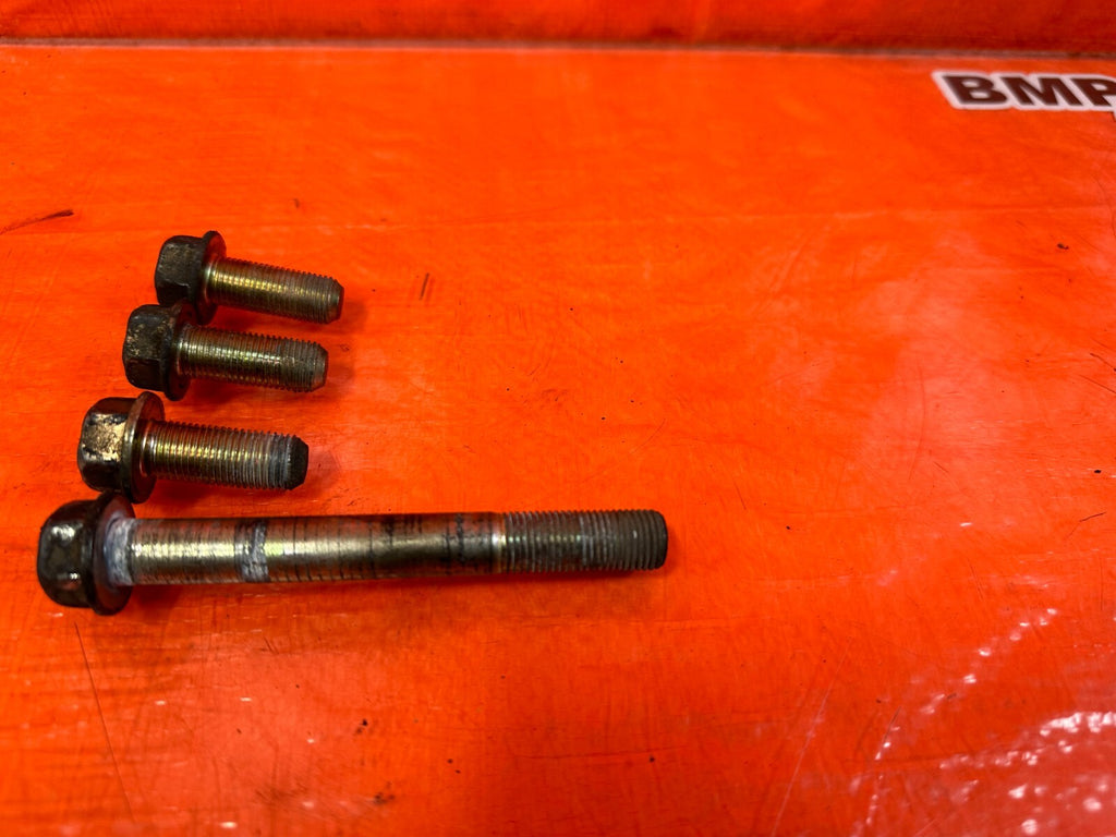 97 01 HONDA PRELUDE   PASSENGER RIGHT ENGINE MOTOR MOUNT BOLTS HARDWARE OEM 2524