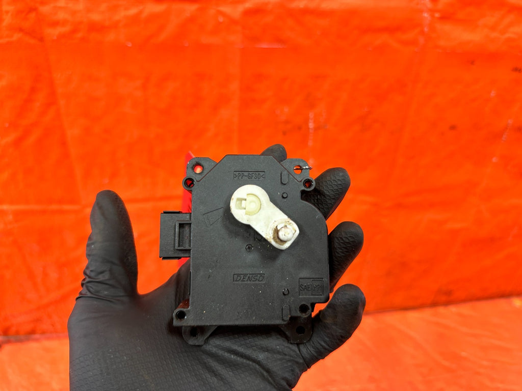 04 08 ACURA TSX   HEATER BLEND DOOR ACTUATOR MOTOR   113800 2340   OEM #3122