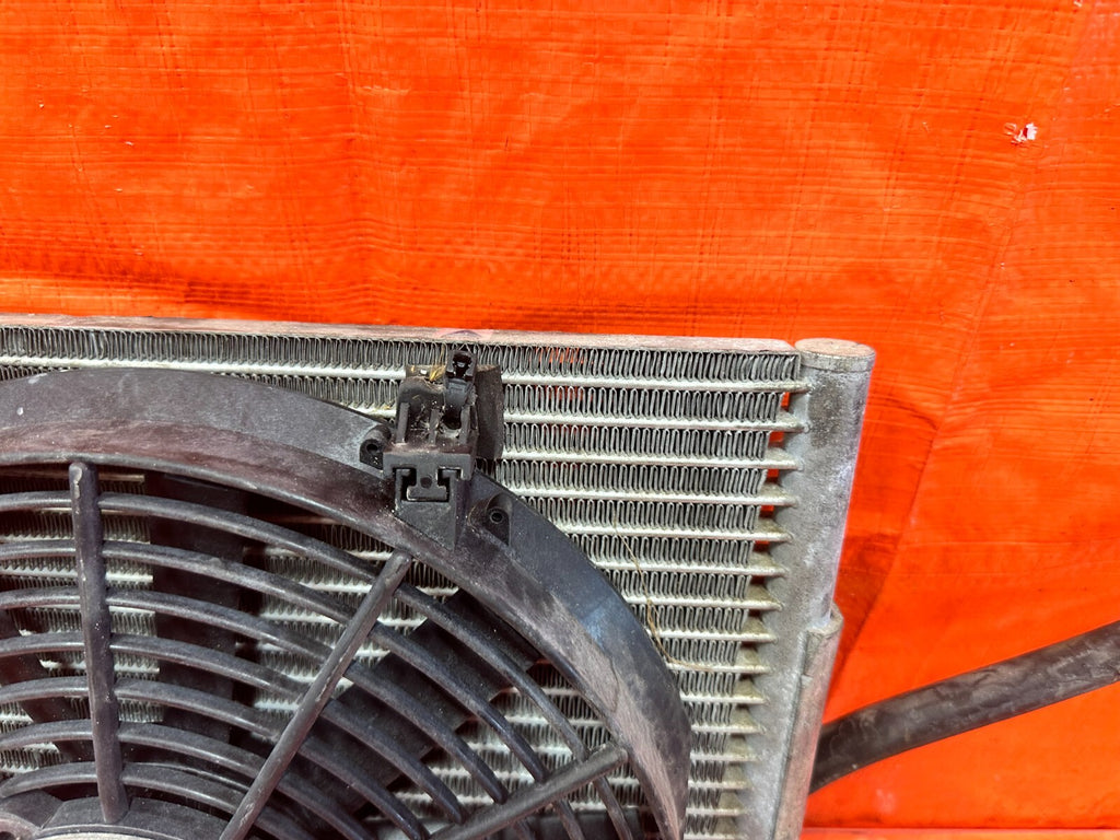 88 91 HONDA CRX   B SERIES 1/2 STYLE AIR CONDITIONING AC CONDENSER & SLIM FAN7