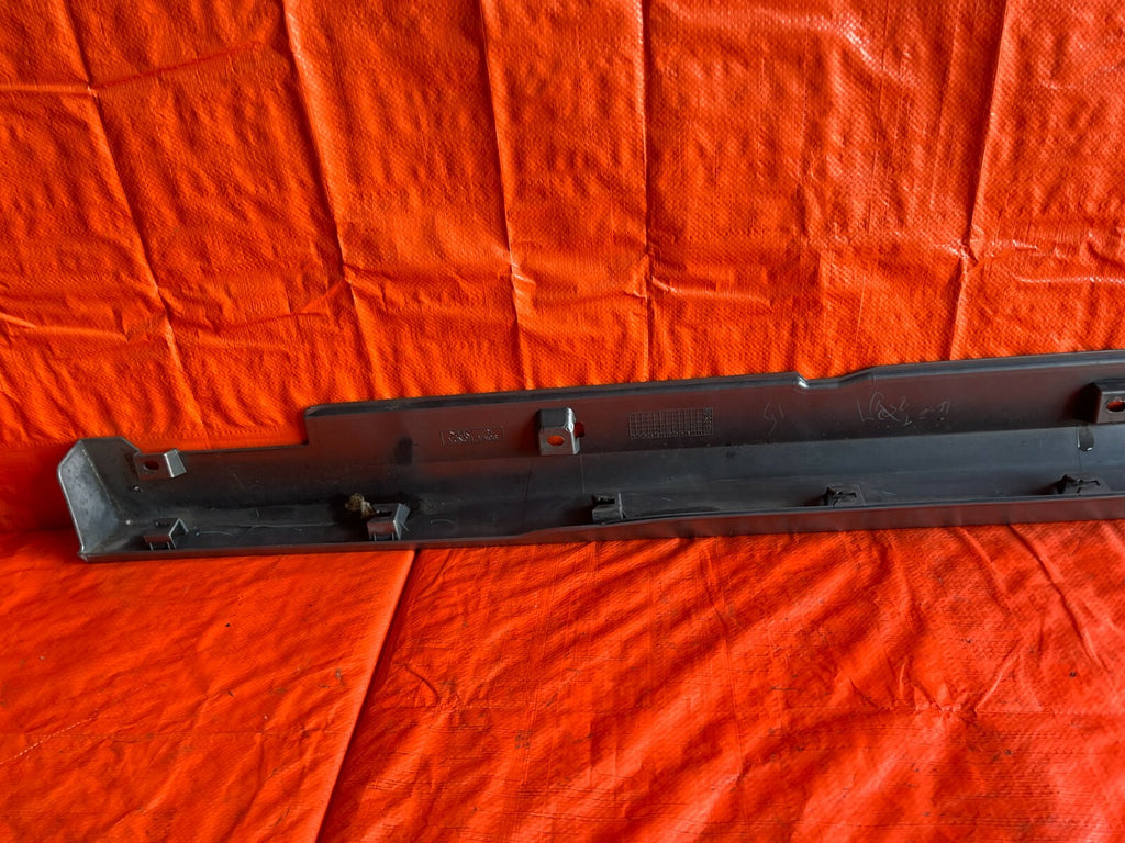 02 04 ACURA RSX   SIDE SKIRT ROCKER PANEL   PASSENGER RIGHT   OEM FACTORY OE #7111