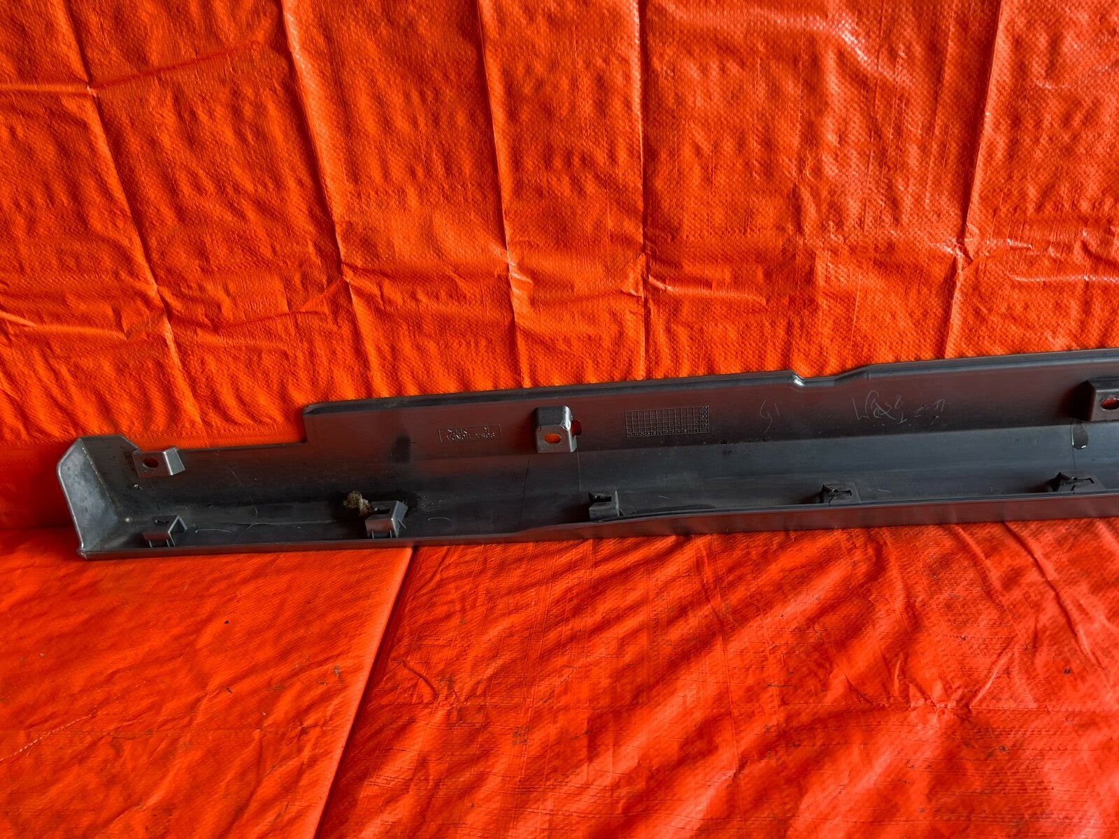 02 04 ACURA RSX   SIDE SKIRT ROCKER PANEL   PASSENGER RIGHT   OEM FACTORY OE #7111