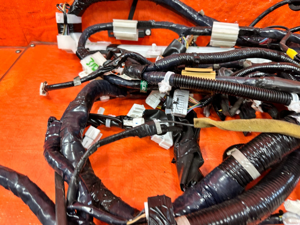 09 10 INFINITI G37 CONVERTIBLE   BODY HARNESS   24014 1NY0B   OEM 3109