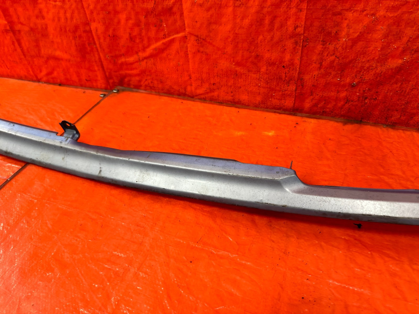 90 91 HONDA CIVIC HATCHBACK   FRONT BUMPER GRILLE INSERT  ASSEMBLY   OEM 3174
