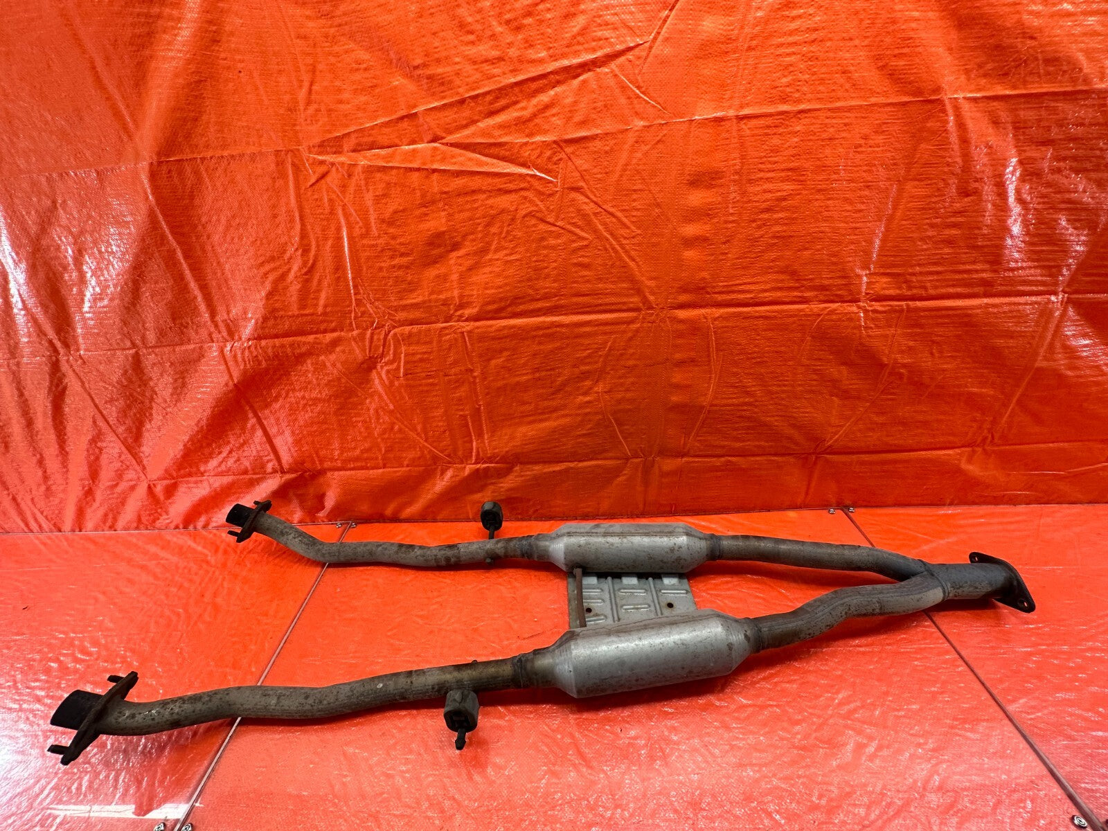 16 20 INFINITI Q50   RED SPORT 400 RWD   FACTORY DOWN PIPE MID PIPE   OEM #2154