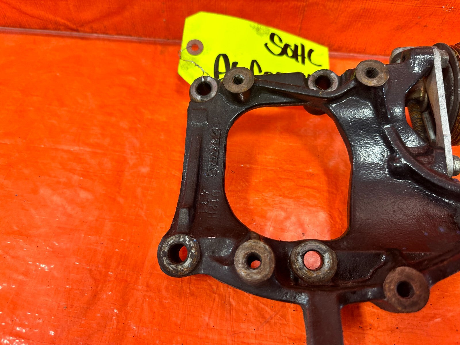 93 97 HONDA DEL SOL   92 95 CIVIC   D15B7 D16Z6 AC COMPRESSOR BRACKET   OEM SOHC1