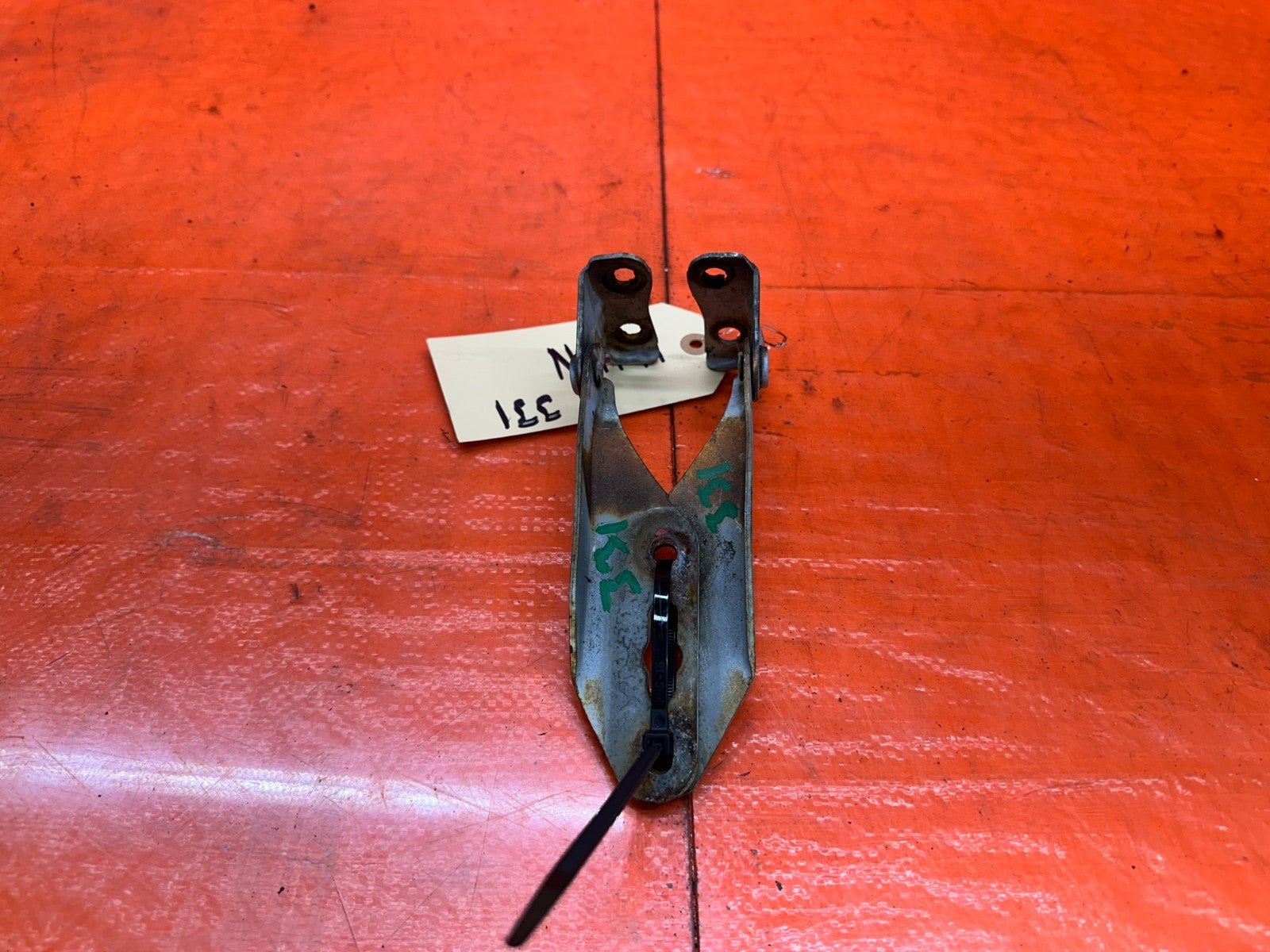 94 01 ACURA INTEGRA LEFT RIGHT FRONT HOOD HINGE SET OEM #3315