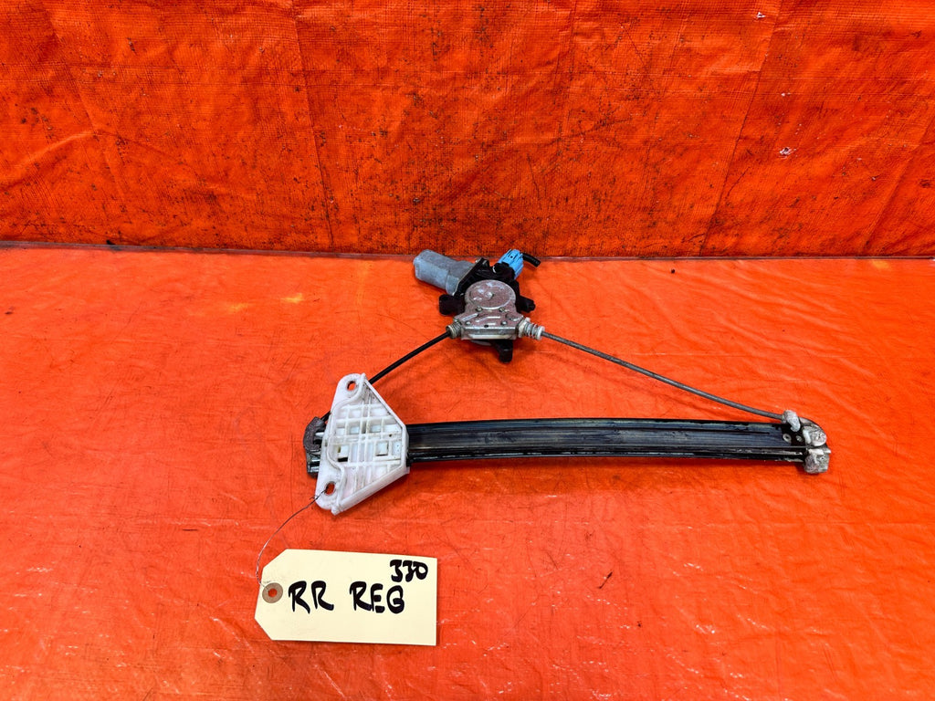 04 08 ACURA TSX RIGHT PASS REAR POWER WINDOW REGULATOR W/ MOTOR OEM #3300