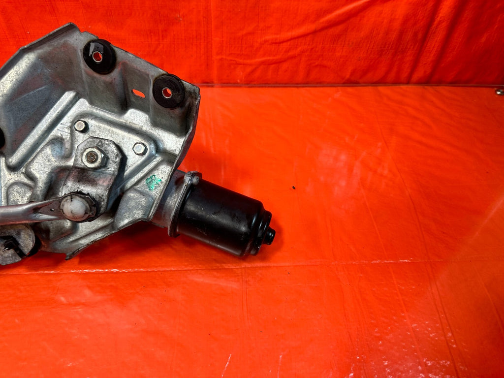 03 06 LANCER EVOLUTION VIII 8 EVO IX 9   FRONT WINDSHIELD WIPER MOTOR & LINKAGE4