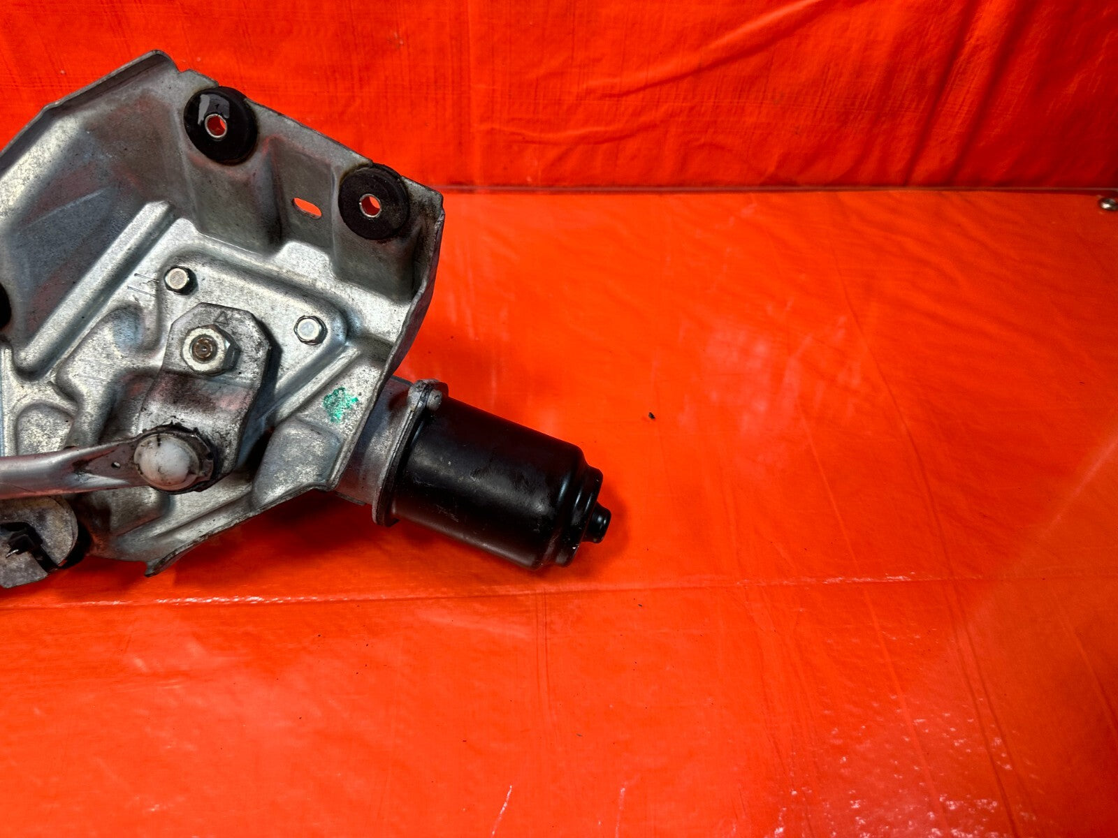 03 06 LANCER EVOLUTION VIII 8 EVO IX 9   FRONT WINDSHIELD WIPER MOTOR & LINKAGE4