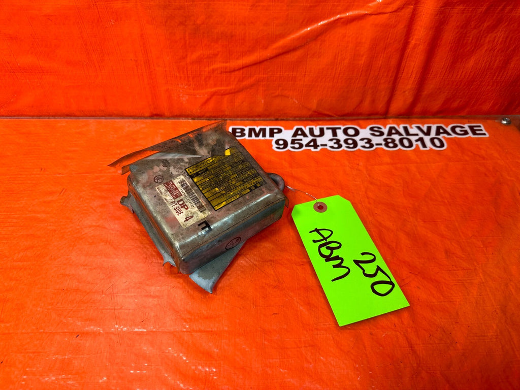 00 05 TOYOTA CELICA   CONTROL MODULE   FACTORY OEM PART #89170 20190   #2500