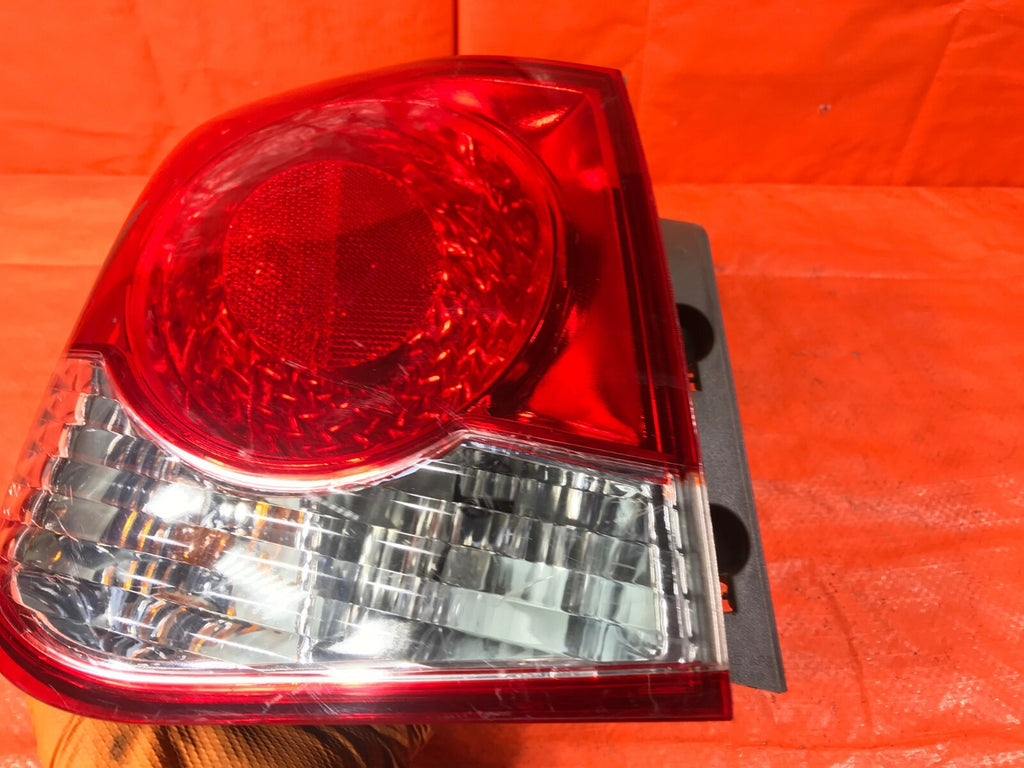 EAGLE EYE 2014 2015 2016 CHEVROLET CRUZE SEDAN DRIVER LEFT TAIL LIGHT LAMP OUTER1